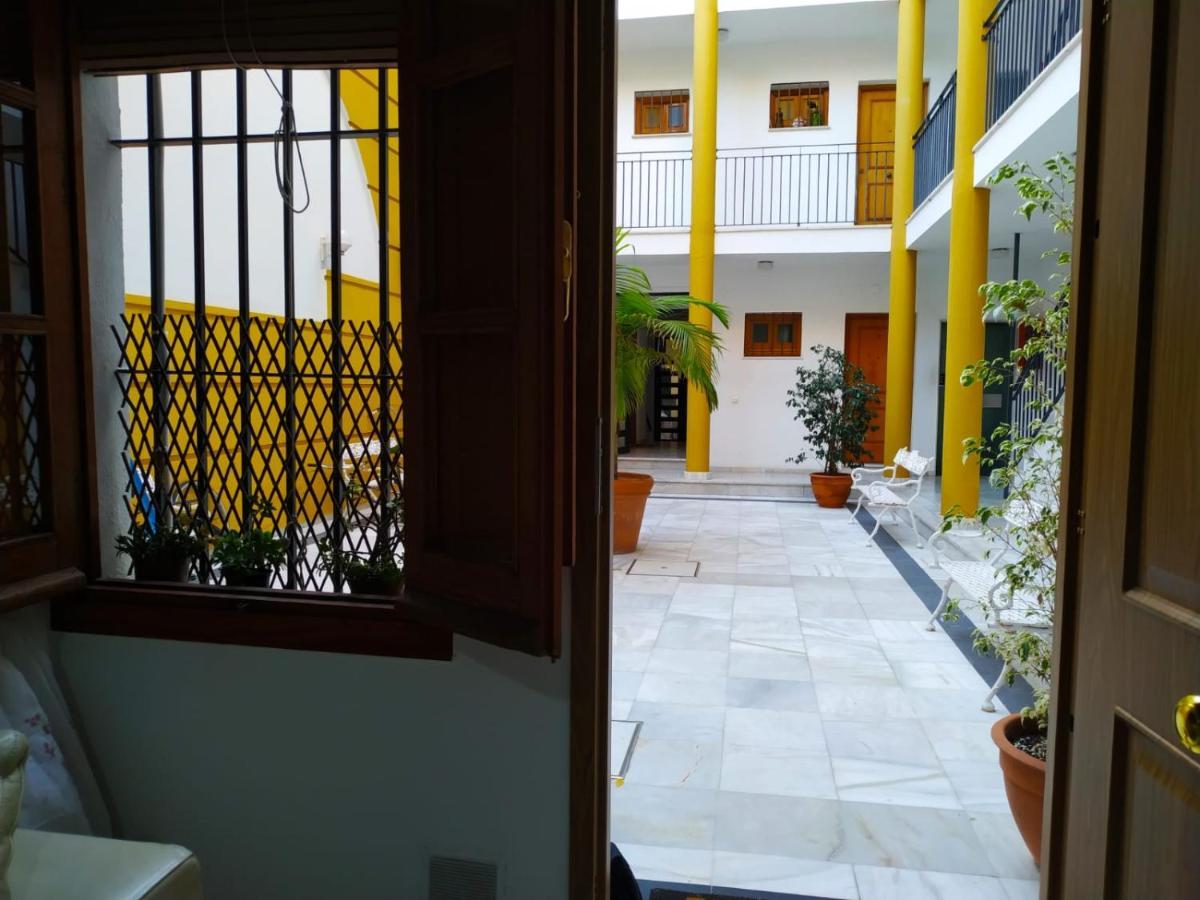 Apartamento Duenas เซบีญา ภายนอก รูปภาพ